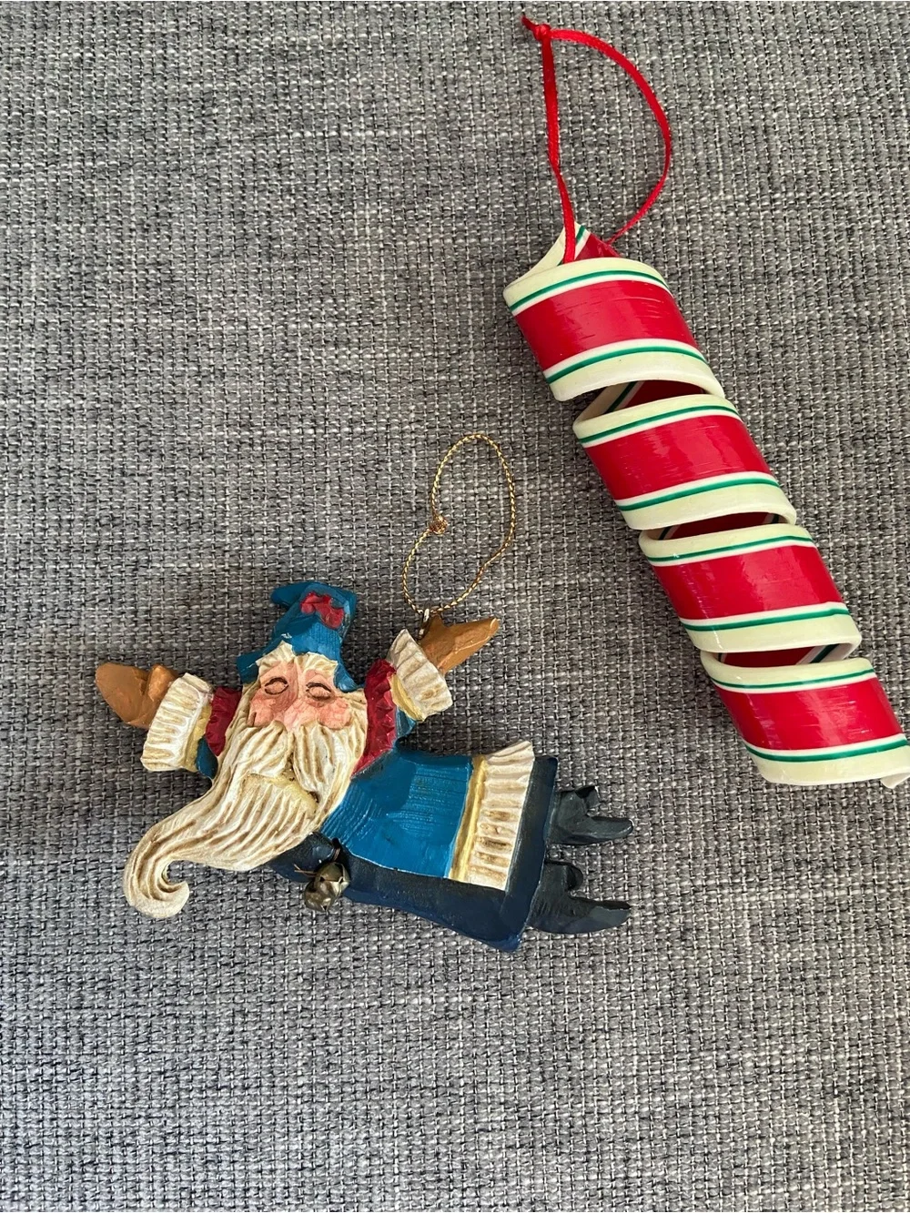 2 mismatched christmas holiday ornaments